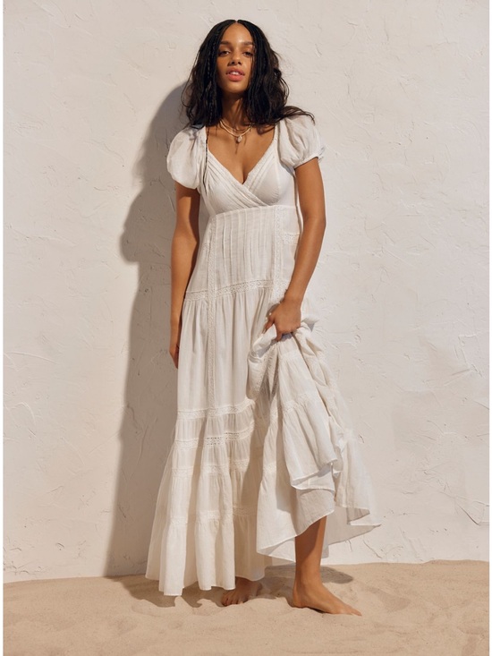 Free People Dresses & Skirts - Free People Aura Maxi dress!